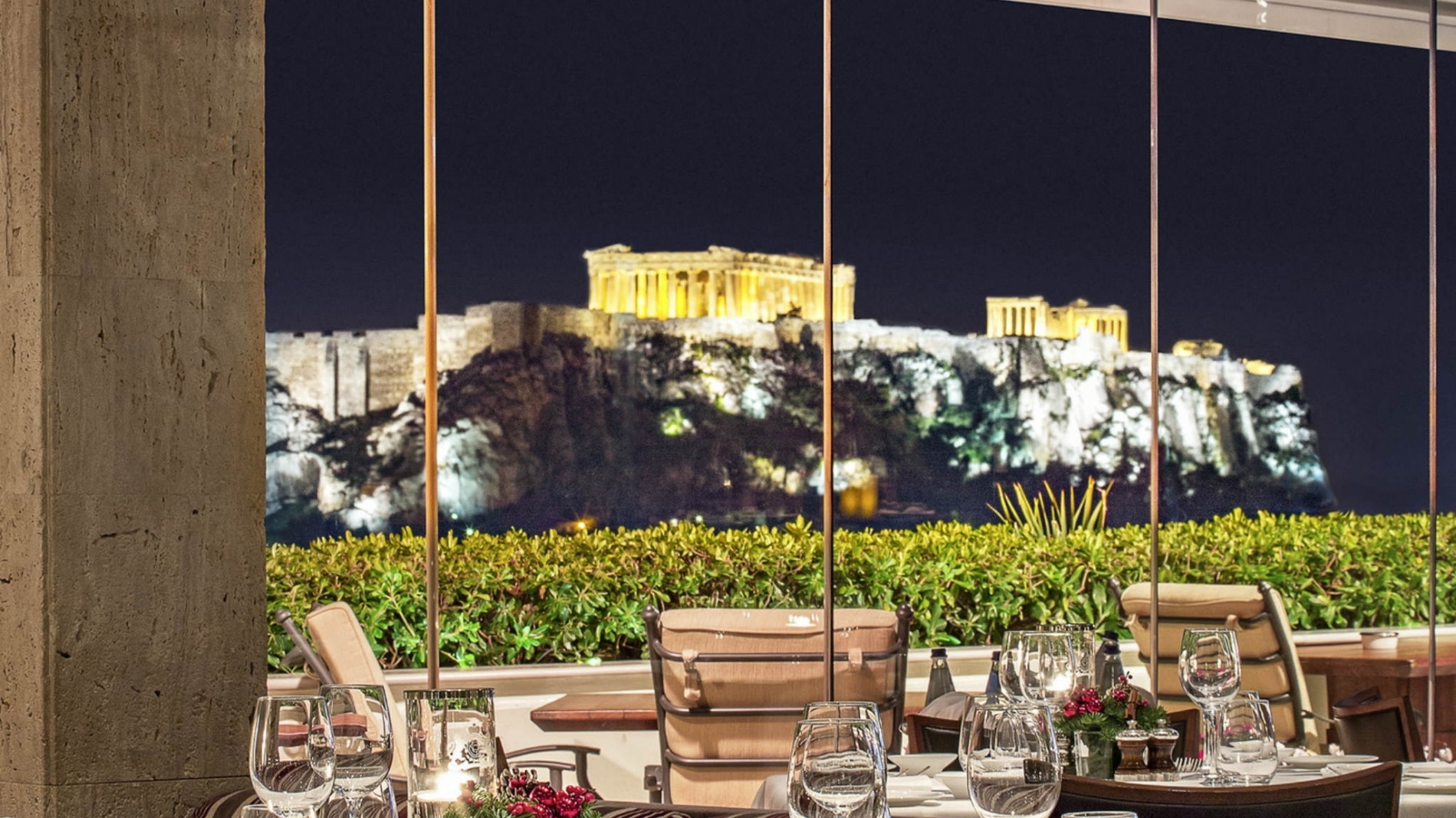 GB Roof Garden Restaurant Bar Hotel Grande Bretagne Athens Roof top with view to the Acropolis